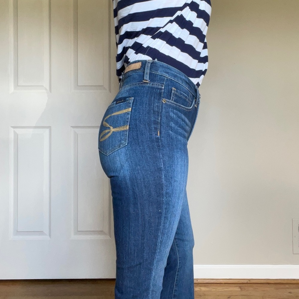 Seven For All Mankind bell bottom - Picture 3 of 7